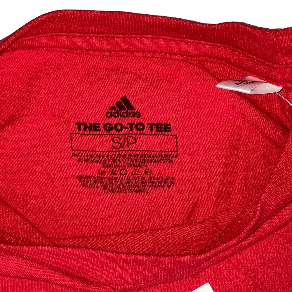 Adidas Size Small logo‎ Men's Graphic T-Shirt Climalite red Short Sleeve NWT